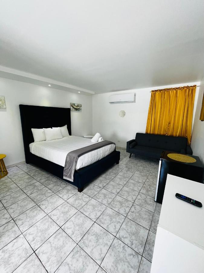 Douglas Highway Inn Hotel Cabo Rojo Exterior foto